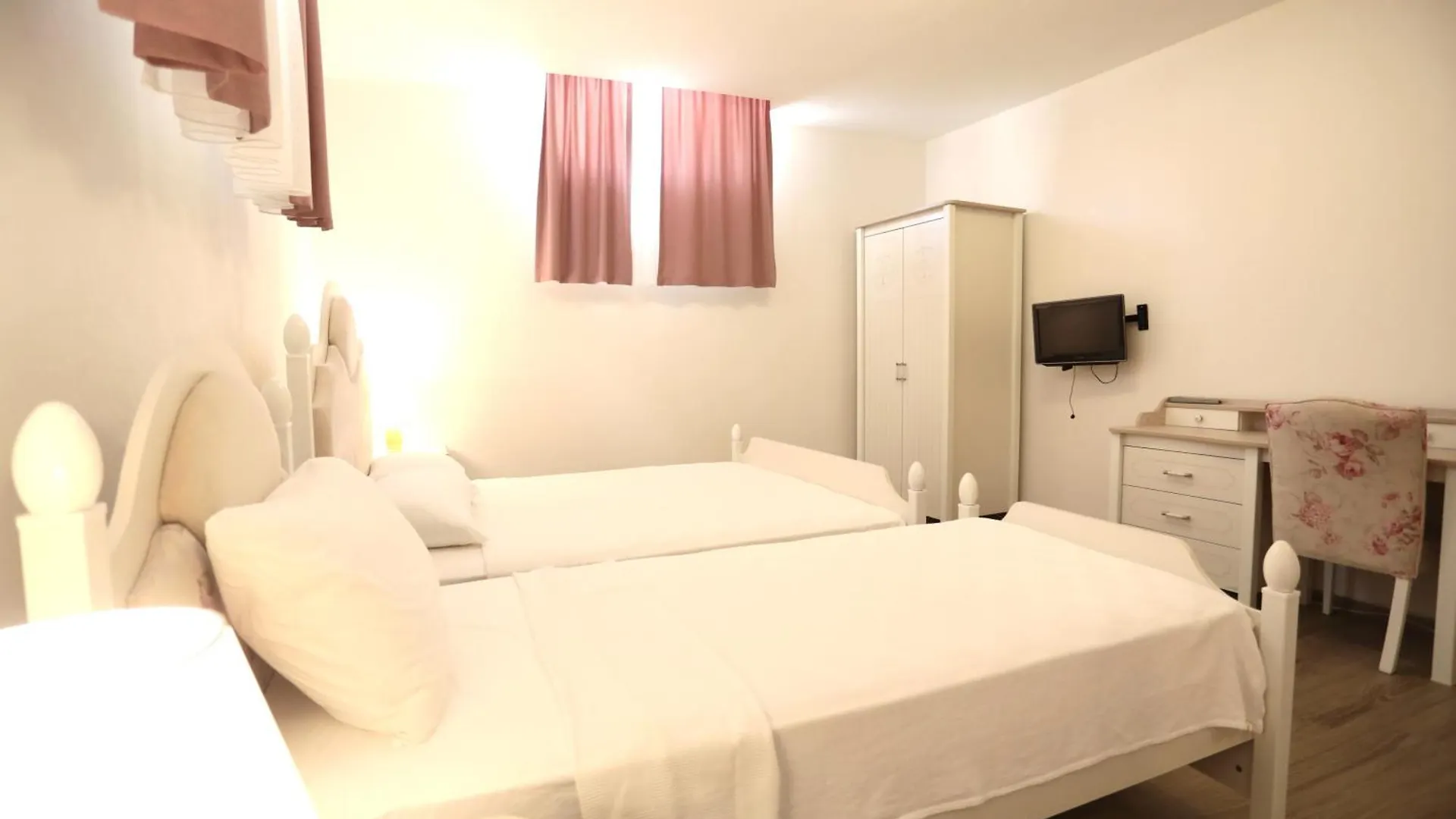Hotel Mavi Konak Alaçatı