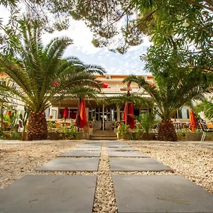 Logis Restaurant Le Kalliste 2*, Hyères Francia