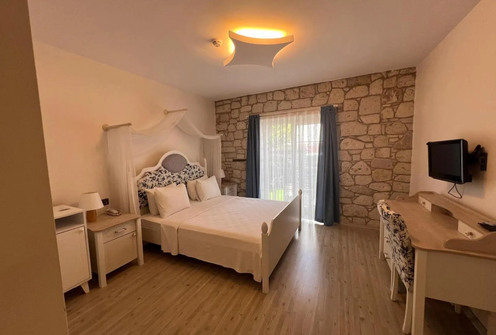 Mavi Konak Alacati